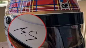 Le Puso la Firma