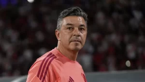 Equipo que empata no se toca
