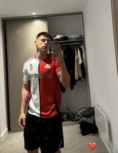 claudio-echeverri_w862