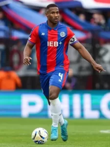 jhohan-romana_416x555