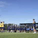mientras-el-plantel-se-entrena-en-boca-predio-algunos-jugadores-lo-hacen-apartados-en-busca-de-un-nuevo-club-foto-prensa-boca_862x485