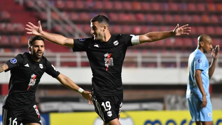 deportivo-riestra-vs-montevideo-city-torque_862x485