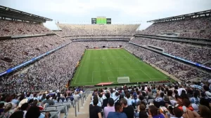 kyle-field_862x485