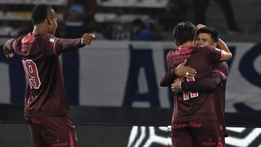 valois-aquino-salvio-lanus_862x485