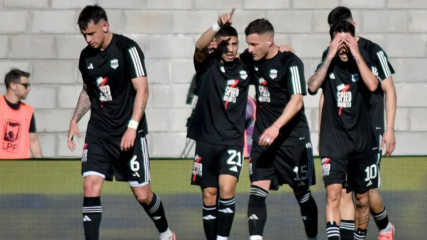 deportivo-riestra_862x485