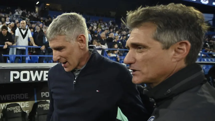 martin-palermo-y-guillermo-barros-schelotto-en-la-previa-del-duelo-entre-platense-y-velez_862x485