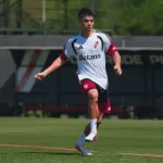 santiago-espindola-se-entrena-con-primera_862x485